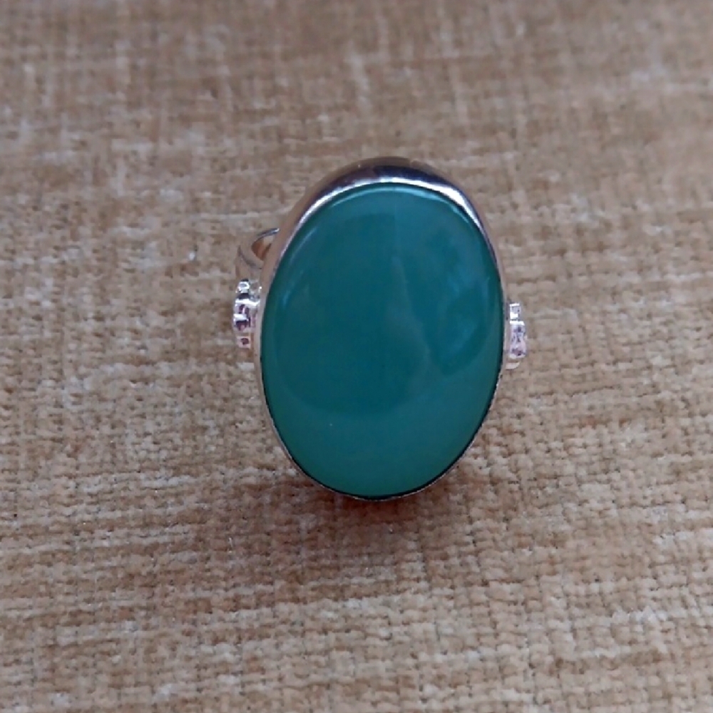 Silver and Green Oval Ring